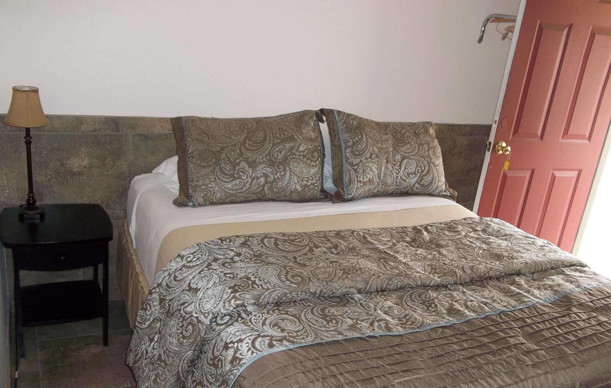 Selkirk Motel Colville Esterno foto